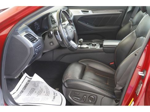 Used 2018 Genesis G80 3.3T Sport RWD image 13