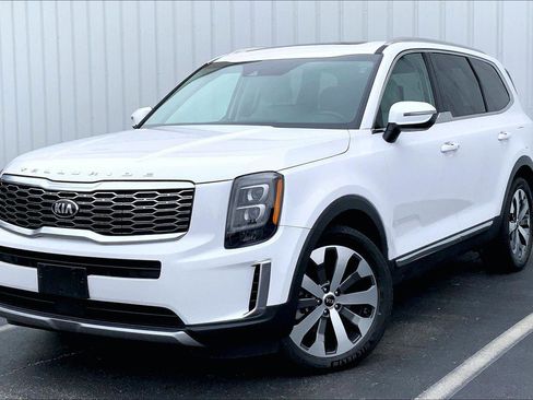Used 2021 Kia Telluride EX w/ EX Premium Package image 1