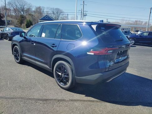 New 2026 Toyota Grand Highlander Limited image 3