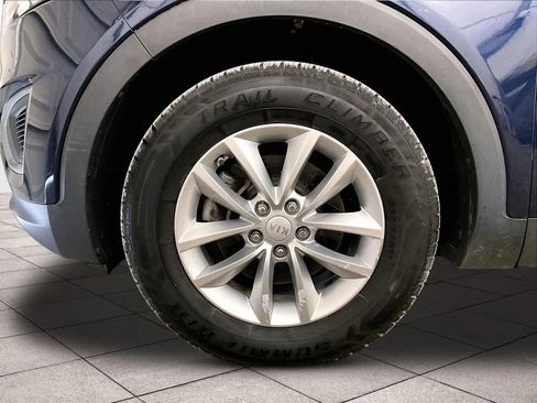 Used 2016 Kia Sorento AWD w/ LX Convenience Package image 9