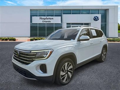 Used 2024 Volkswagen Atlas SE w/ Panoramic Sunroof Package