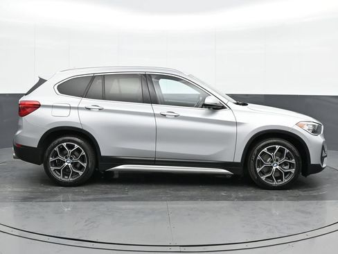 Used 2021 BMW X1 xDrive28i w/ Convenience Package AWD/4WD image 7