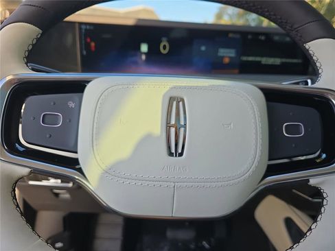 New 2026 Lincoln Nautilus Black Label AWD/4WD image 20