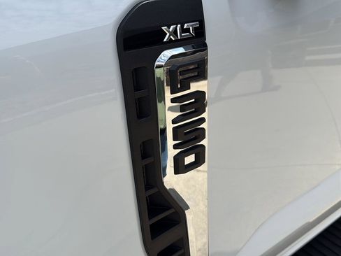 New 2026 Ford F350 XLT w/ XLT Value Package image 5