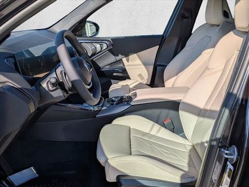 Used 2026 BMW X3 xDrive30i w/ Premium Package AWD/4WD image 4