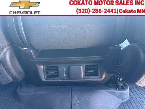 Used 2023 Chevrolet Silverado 1500 LT w/ Z71 Off-Road Package AWD/4WD image 13