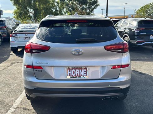 Used 2021 Hyundai Tucson SEL FWD image 4
