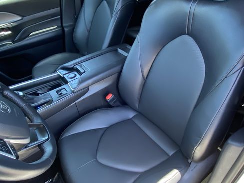 Certified 2025 Toyota Grand Highlander AWD image 29