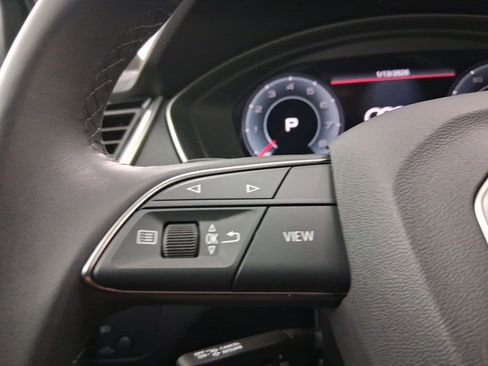 Used 2025 Audi Q5 2.0T Premium Plus w/ Premium Plus Package image 14