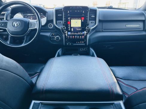 Used 2021 RAM 1500 Big Horn image 24