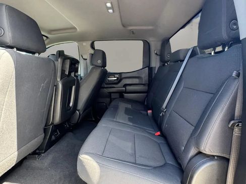 Used 2020 Chevrolet Silverado 1500 Custom w/ Custom Value Package RWD image 13