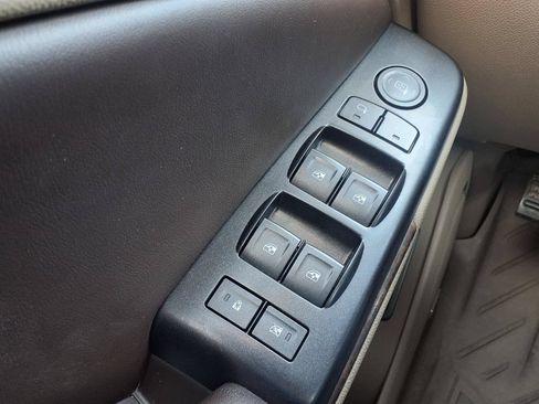 Used 2016 Chevrolet Tahoe LT RWD image 24