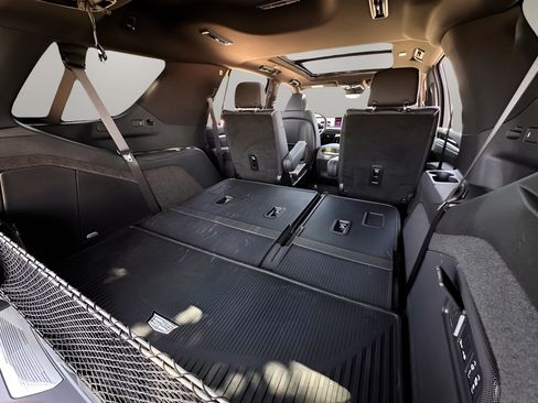 Used 2025 Cadillac Escalade Sport w/ Touring Package AWD/4WD image 29