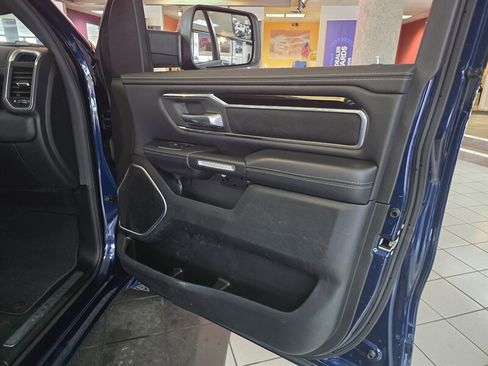 Used 2020 RAM 1500 Laramie w/ Sport Appearance Package AWD/4WD image 12