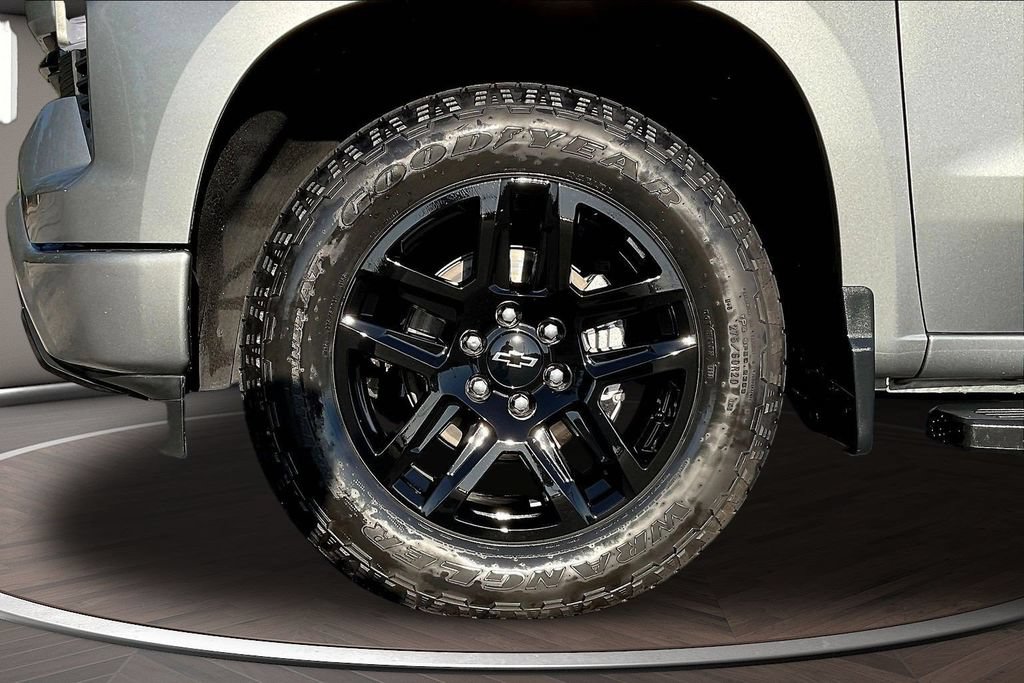 Used 2023 Chevrolet Silverado 1500 RST RWD image 38