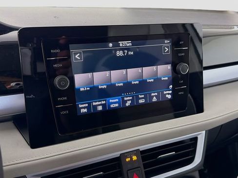 New 2026 Volkswagen Taos SE image 14