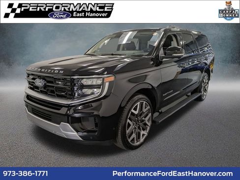 Certified 2025 Ford Expedition Max Platinum w/ Platinum Ultimate Package AWD/4WD image 1