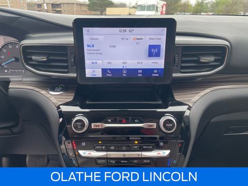 Certified 2021 Ford Explorer Limited w/ Equipment Group 301A image 12