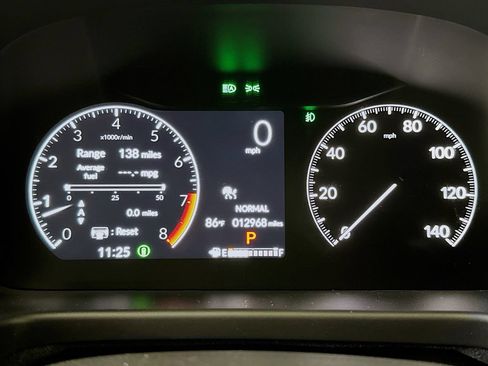 Used 2025 Honda Odyssey Elite image 11