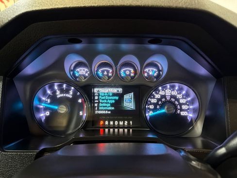 Used 2016 Ford F350 Platinum w/ FX4 Off-Road Package AWD/4WD image 20