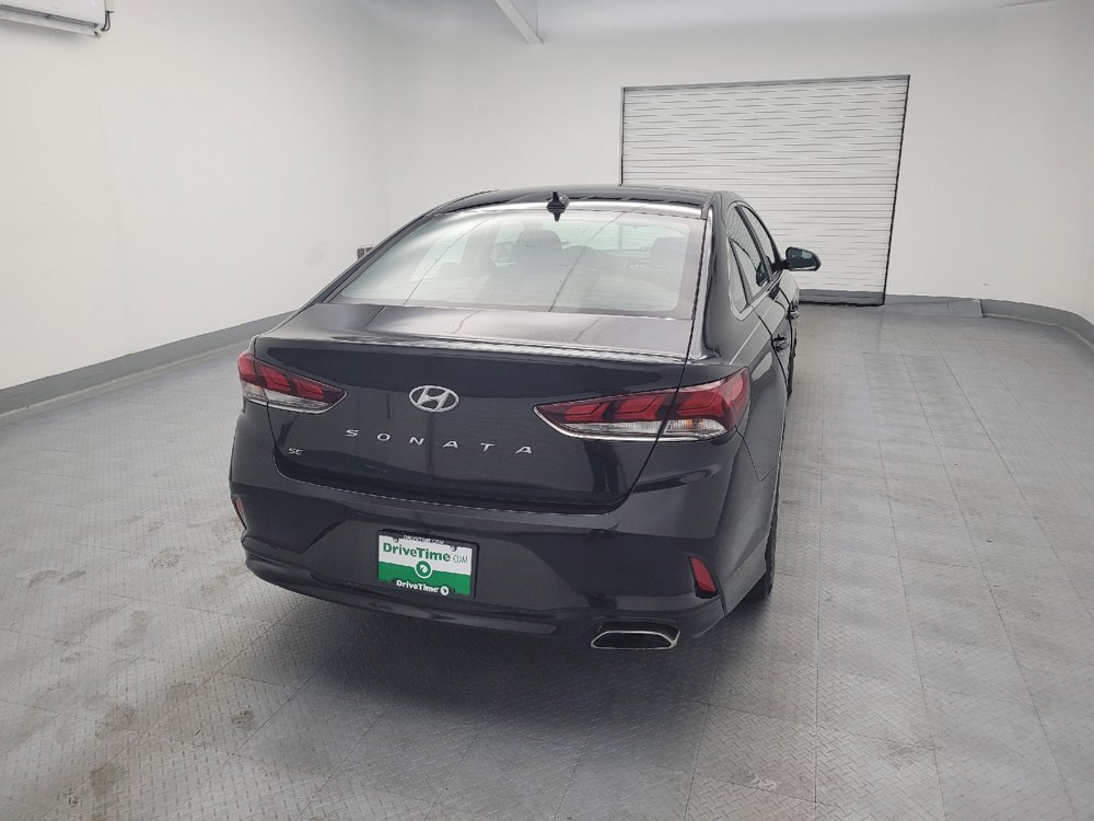 Used 2018 Hyundai Sonata SE w/ Cargo Package FWD image 7