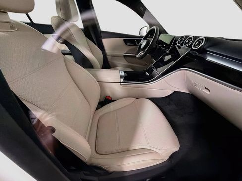 Used 2026 Mercedes-Benz C 300 4MATIC Sedan image 30