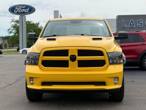 Used 2019 RAM 1500 Express w/ Wheel & Sound Group AWD/4WD image 31