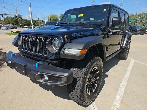 Certified 2024 Jeep Wrangler Unlimited Rubicon 4xe w/ Technology Group AWD/4WD image 12