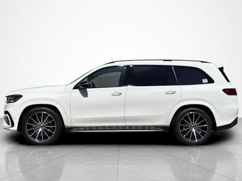 New 2026 Mercedes-Benz GLS 450 4MATIC image 2