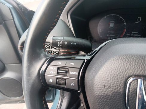 Used 2024 Honda HR-V Sport image 27