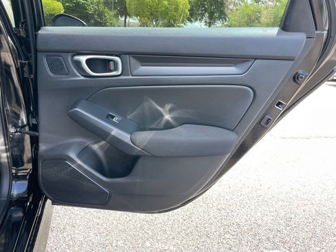Certified 2025 Honda Civic Sport image 33