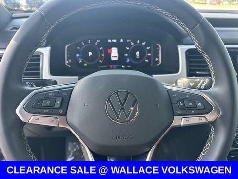 Certified 2022 Volkswagen Atlas Cross Sport SE AWD/4WD image 19