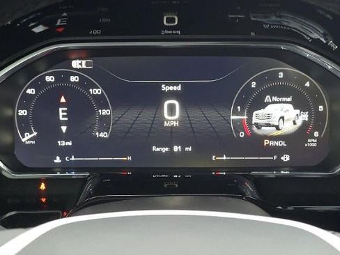 New 2026 GMC Sierra 1500 SLE w/ Preferred Package AWD/4WD image 28