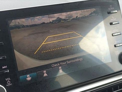 Used 2018 Honda Accord EX-L image 14