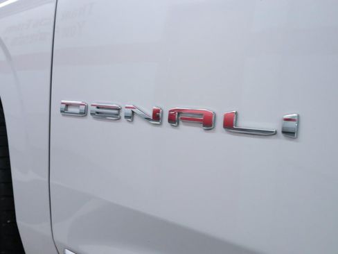 Used 2021 GMC Yukon XL Denali w/ Denali Premium Package RWD image 44
