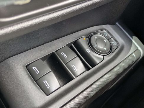 Used 2025 Chevrolet Silverado 1500 Custom AWD/4WD image 21