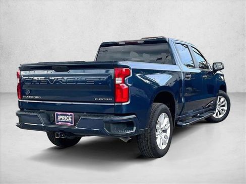 Used 2021 Chevrolet Silverado 1500 Custom RWD image 2