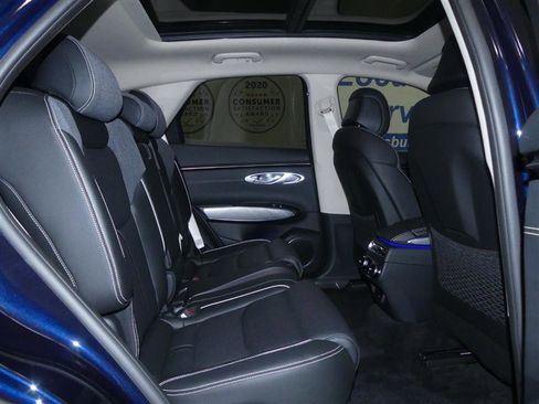 Used 2024 Genesis Electrified GV70 Advanced image 25