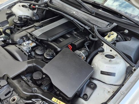 Used 2005 BMW 330Ci Coupe image 43