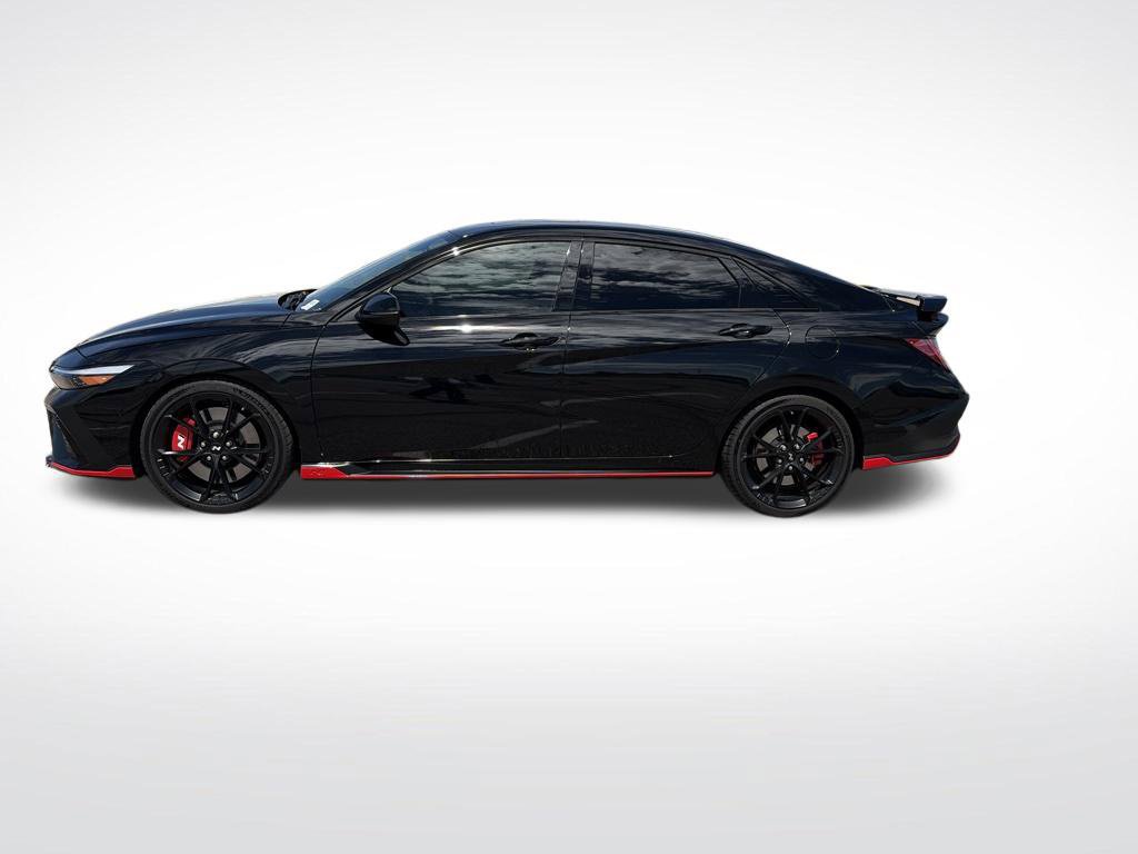 Used 2026 Hyundai Elantra N FWD image 2