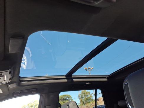 Certified 2024 Cadillac Escalade Sport w/ LPO, ONYX Package image 26