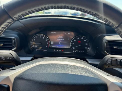 Used 2024 Ford Explorer XLT w/ Equipment Group 202A AWD/4WD image 26