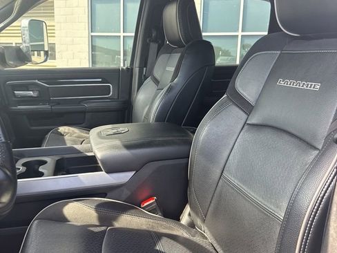 Used 2022 RAM 2500 Laramie AWD/4WD image 14