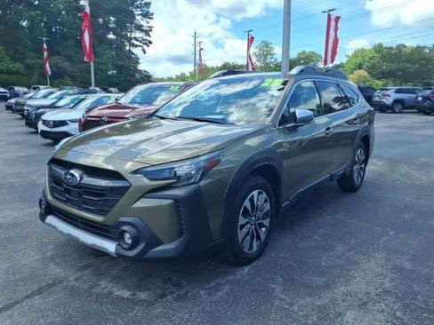Used 2023 Subaru Outback Touring XT AWD/4WD image 5