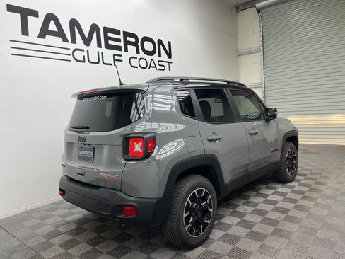 Used 2023 Jeep Renegade Trailhawk w/ Sun/Sound Group AWD/4WD image 7