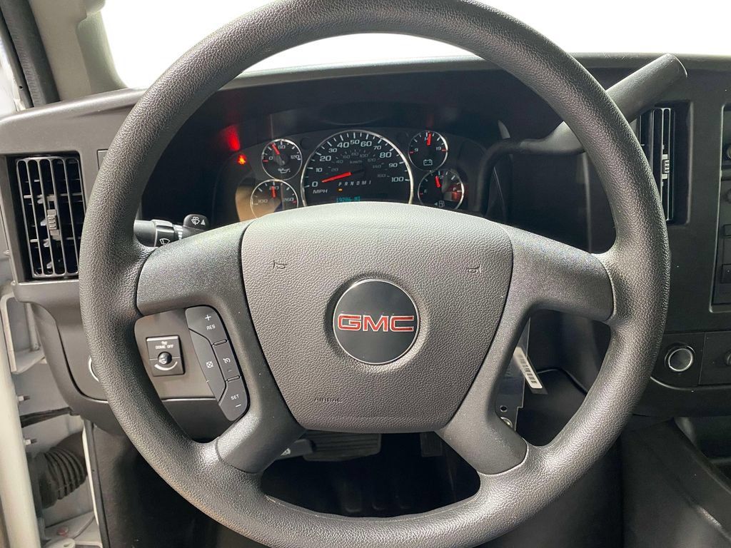 Used 2025 GMC Savana 2500 w/ Driver Convenience Package RWD image 22