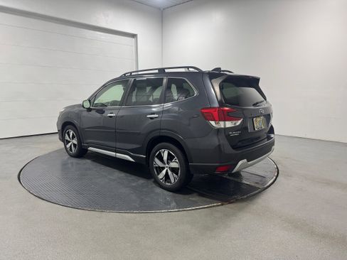Used 2019 Subaru Forester Touring image 25