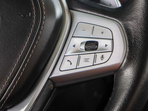 Used 2022 BMW X7 xDrive40i image 14