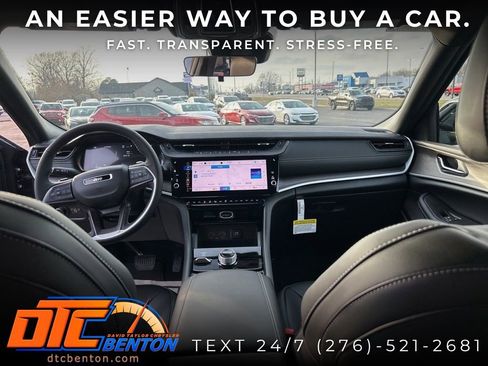 New 2026 Jeep Grand Cherokee Limited w/ Limited Altitude Package AWD/4WD image 13
