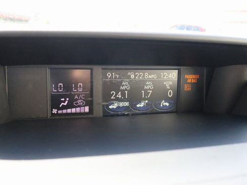 Used 2018 Subaru Forester 2.5i Touring AWD/4WD image 28